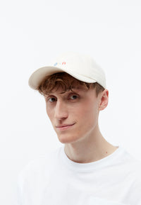 Givn Berlin Dad Cap GBTIM (LOGO COLORS) aus Bio-Baumwolle mit Stickerei Hat Off White