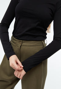 Givn Berlin Longsleeve GBVIDA aus Bio-Baumwolle mit Turtleneck Longsleeve Black