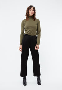 Givn Berlin Longsleeve GBVIDA aus Bio-Baumwolle mit Turtleneck Longsleeve Khaki