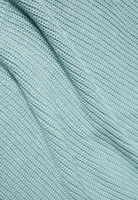 Givn Berlin Strickcardigan GBDESIREE oversize aus Bio-Baumwolle mit Perlmuster-Strick Cardigan Irish Mint