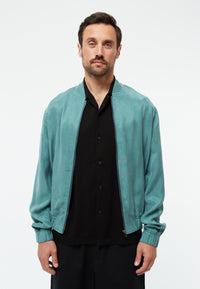 Givn Berlin Blousonjacke GBKENO relaxed aus TENCEL™ mit Peach-Effekt Jacket Graphite Green (Tencel)