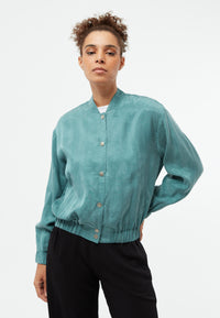 Givn Berlin Blousonjacke GBLORELLA relaxed aus TENCEL™ mit Peach-Effekt Jacket Graphite Green (Tencel)