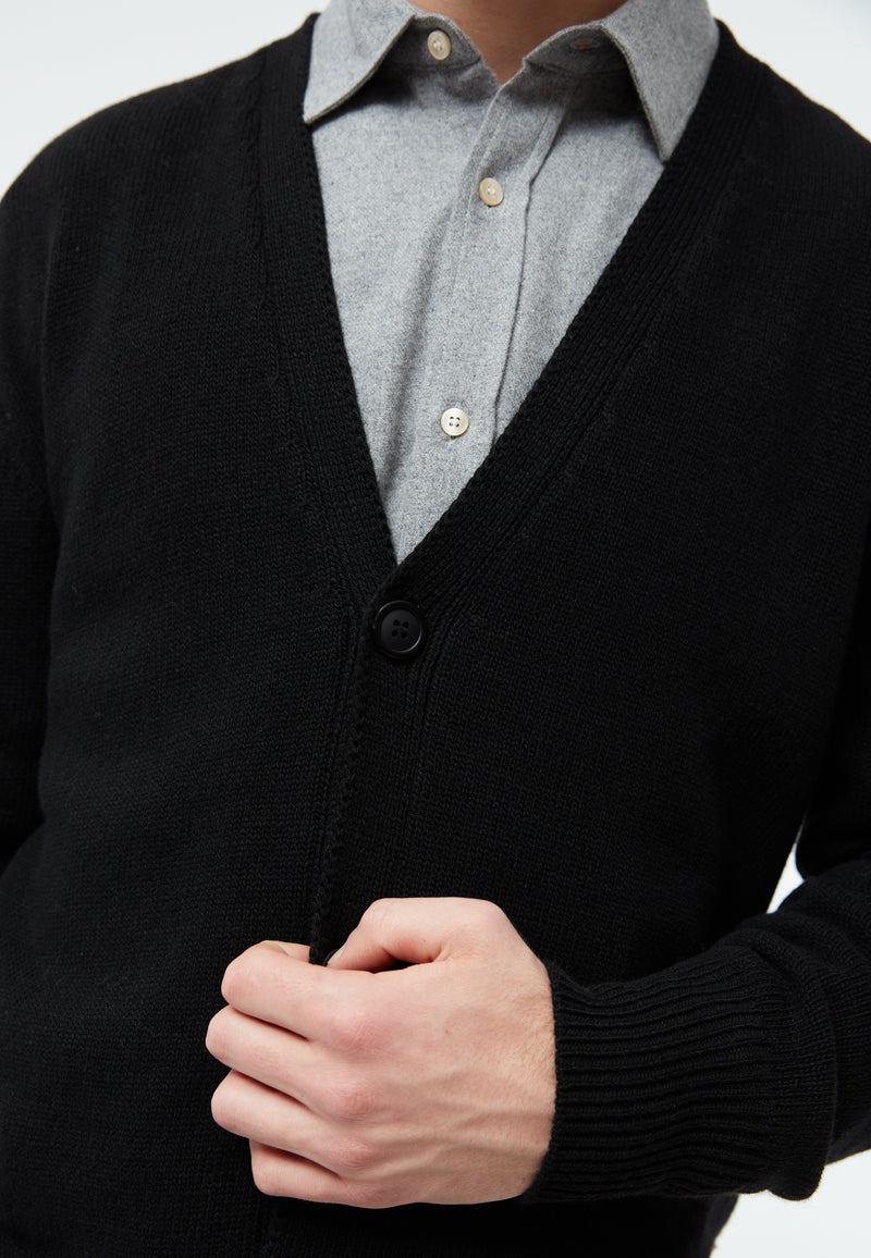 Givn Berlin Cardigan GBJUNIS aus recyceltem Wollgemisch Cardigan Black