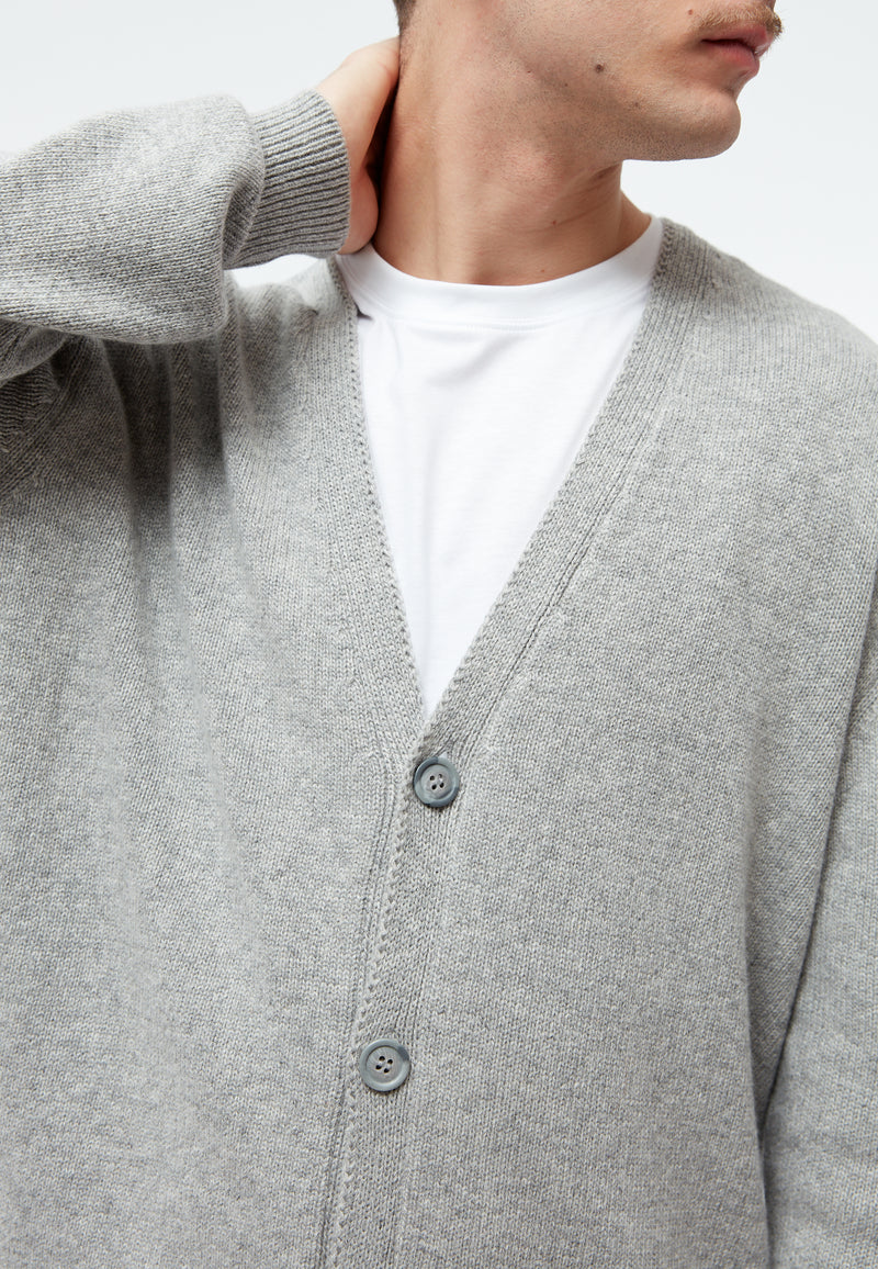 Givn Berlin Cardigan GBJUNIS aus recyceltem Wollgemisch Cardigan Mid Grey