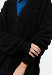Givn Berlin Cardigan GBRAYA im loose Fit aus recyceltem Wollgemisch Cardigan Black