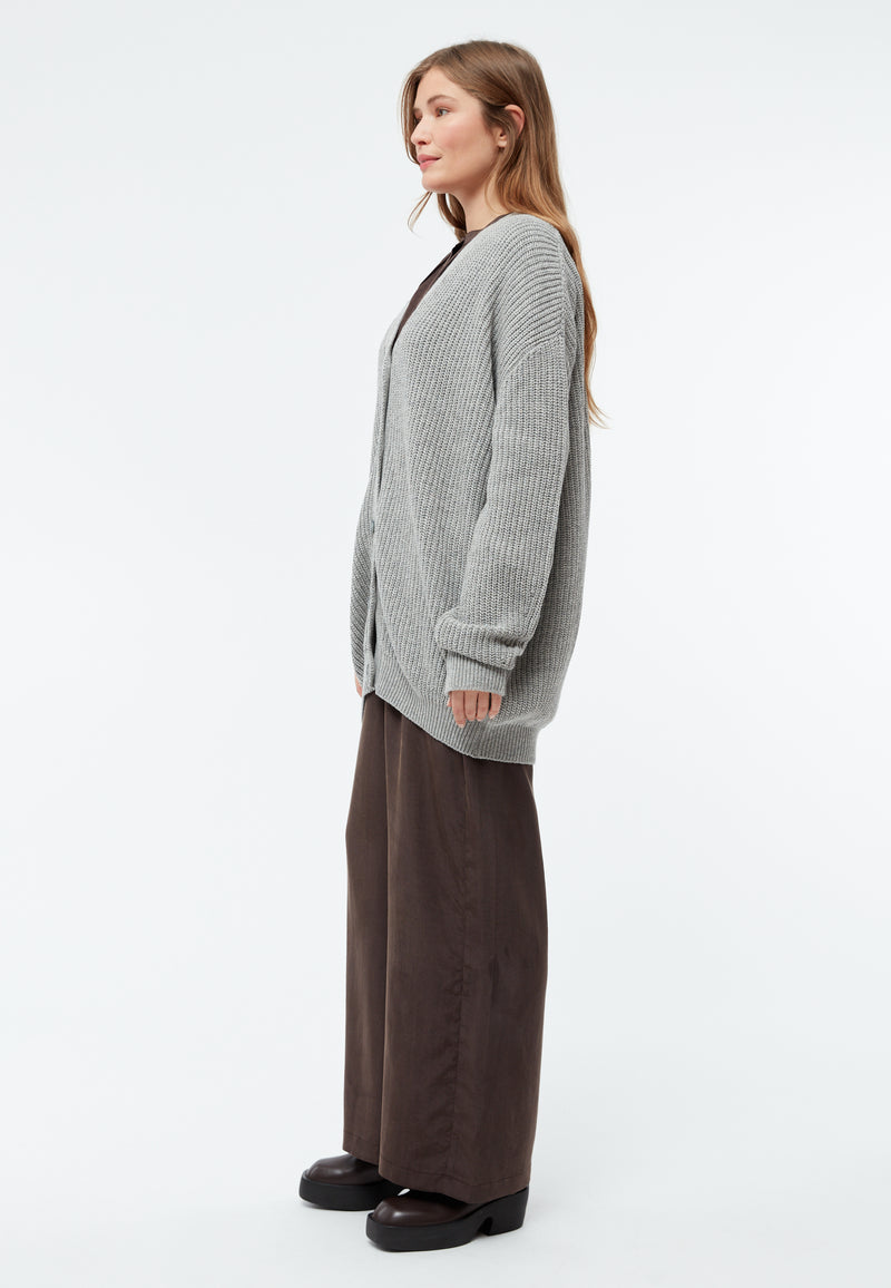 Givn Berlin Cardigan GBRAYA im loose Fit aus recyceltem Wollgemisch Cardigan Mid Grey