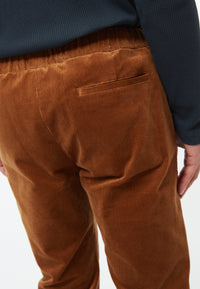 Givn Berlin Cordhose ERIC aus Bio-Baumwolle Trousers Caramel Brown (Cord)