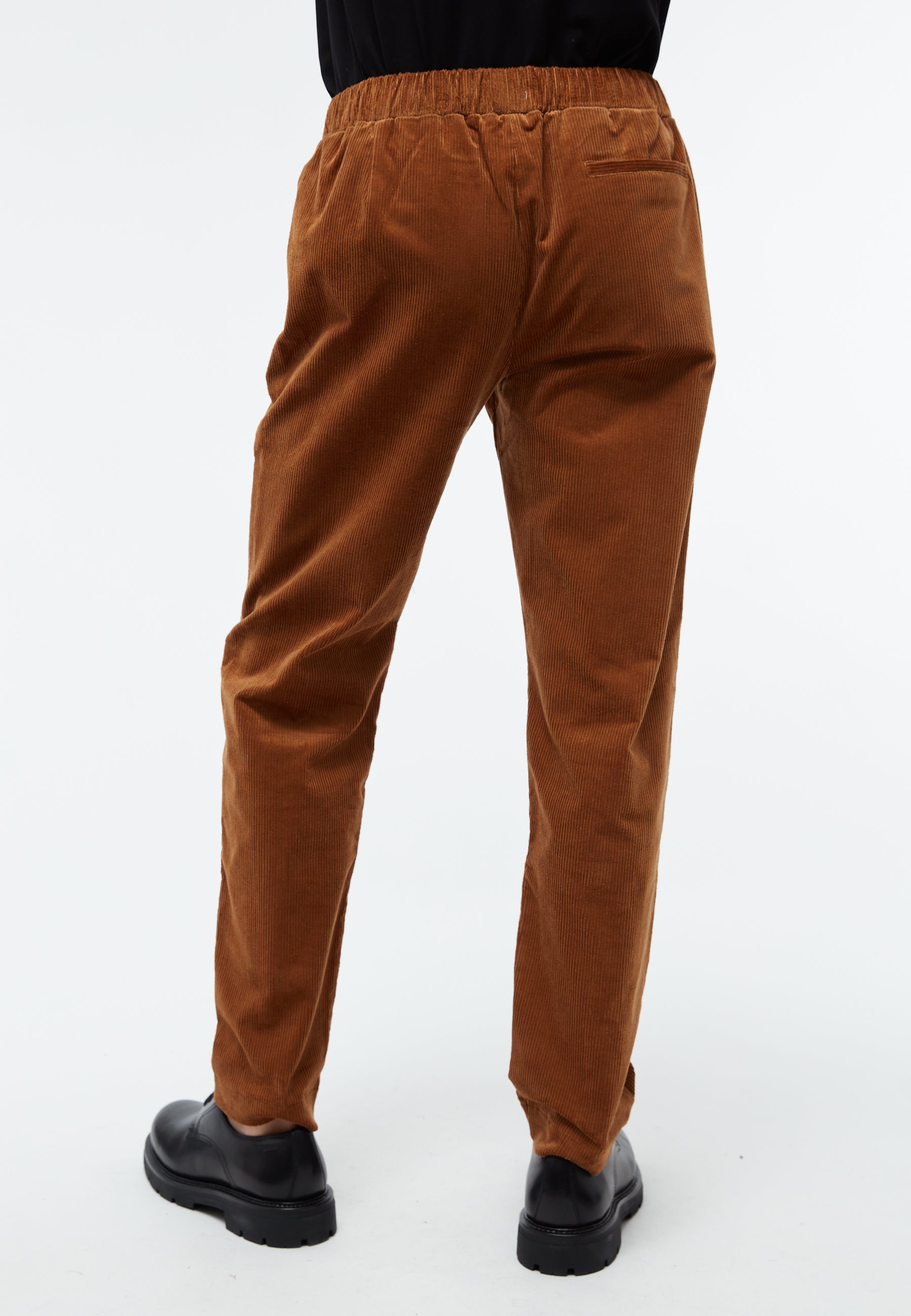 Givn Berlin Cordhose ERIC aus Bio-Baumwolle Trousers Toffee Brown (Cord)