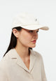 Givn Berlin Dad Cap GBTIM (PAPER PLANE) aus Bio-Baumwolle mit Stickerei Hat Off White