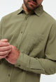 Givn Berlin Hemd GBYUVAL aus Bio-Baumwoll Seersucker Buttoned Shirt Faded Olive (Structure)