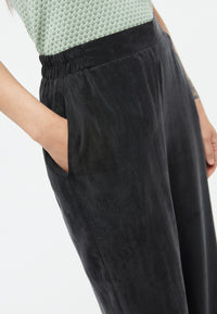 Givn Berlin Hose GBMARLA relaxed aus TENCEL™ mit Peach-Effekt Trousers Black (Tencel)