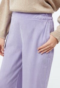 Givn Berlin Hose GBMARLA relaxed aus TENCEL™ mit Peach-Effekt Trousers Light Amethyst (Tencel)