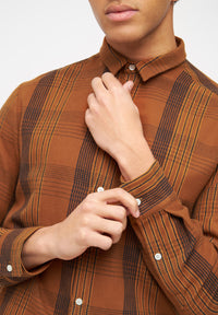 Givn Berlin Karo-Hemd KENT aus Bio-Baumwolle Buttoned Shirt Brown / Blue / Oak (Checked)