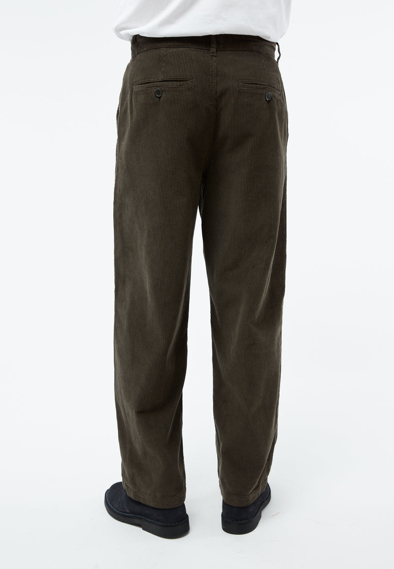 Givn Berlin Kordhose GBKLAAS aus Bio-Baumwolle mit weitem Bein Trousers Dark Olive (Cord)