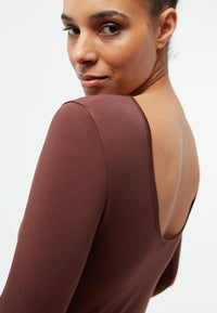 Givn Berlin Longsleeve GBMIMI aus TENCEL™ mit tiefem Rückenausschnitt Longsleeve Burned Brown (Tencel)