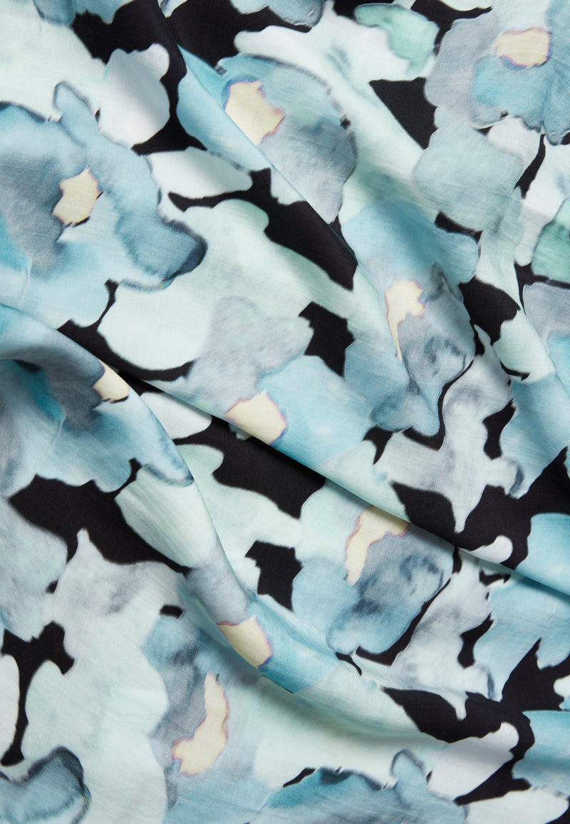 Givn Berlin Maxi-Kleid GBROXIE aus TENCEL™ mit Peach-Effekt Dress Gentle Blue (Dreamy Florals)