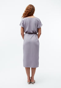 Givn Berlin Midi-Kleid GBPHILINE aus LENZING™ ECOVERO™ mit Bindegürtel Dress Lilac Grey
