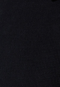 Givn Berlin Overshirt GBCURT aus Bio-Baumwollcord Overshirt Black (Structure)
