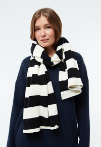 Givn Berlin Schal GBDANA aus recycelter Baumwolle Scarf Off White / Black (Stripes)