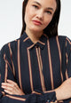 Givn Berlin Streifen-Bluse IVY aus LENZING™ ECOVERO™ Blouse Midnight Blue / Light Camel (Stripes)