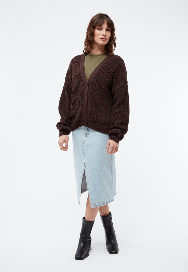 Givn Berlin Strickcardigan GBDESIREE oversize aus Bio-Baumwolle mit Perlmuster-Strick Cardigan Coffee Brown