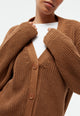 Givn Berlin Strickcardigan GBDESIREE oversize aus Bio-Baumwolle mit Perlmuster-Strick Cardigan Dark Camel