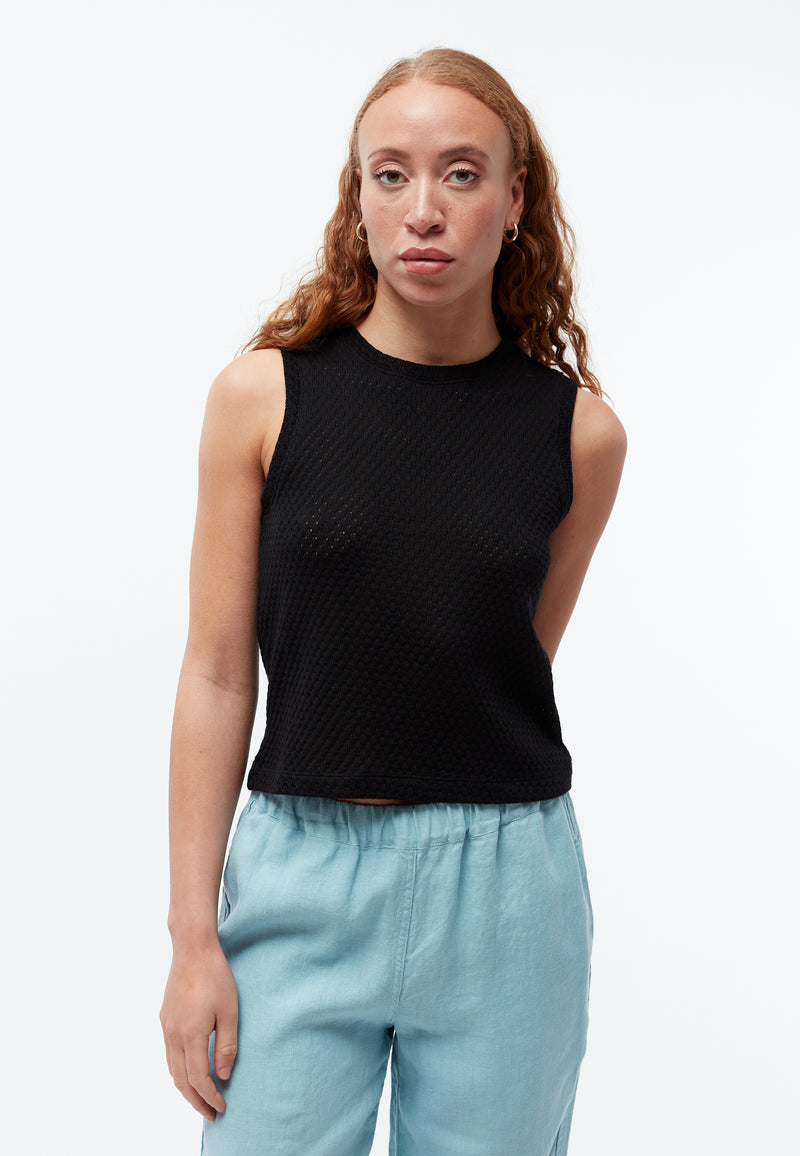 Givn Berlin Stricktop GBSHIRLEY cropped aus Bio-Baumwolle im Jacquard Muster Top Black (Jacquard)