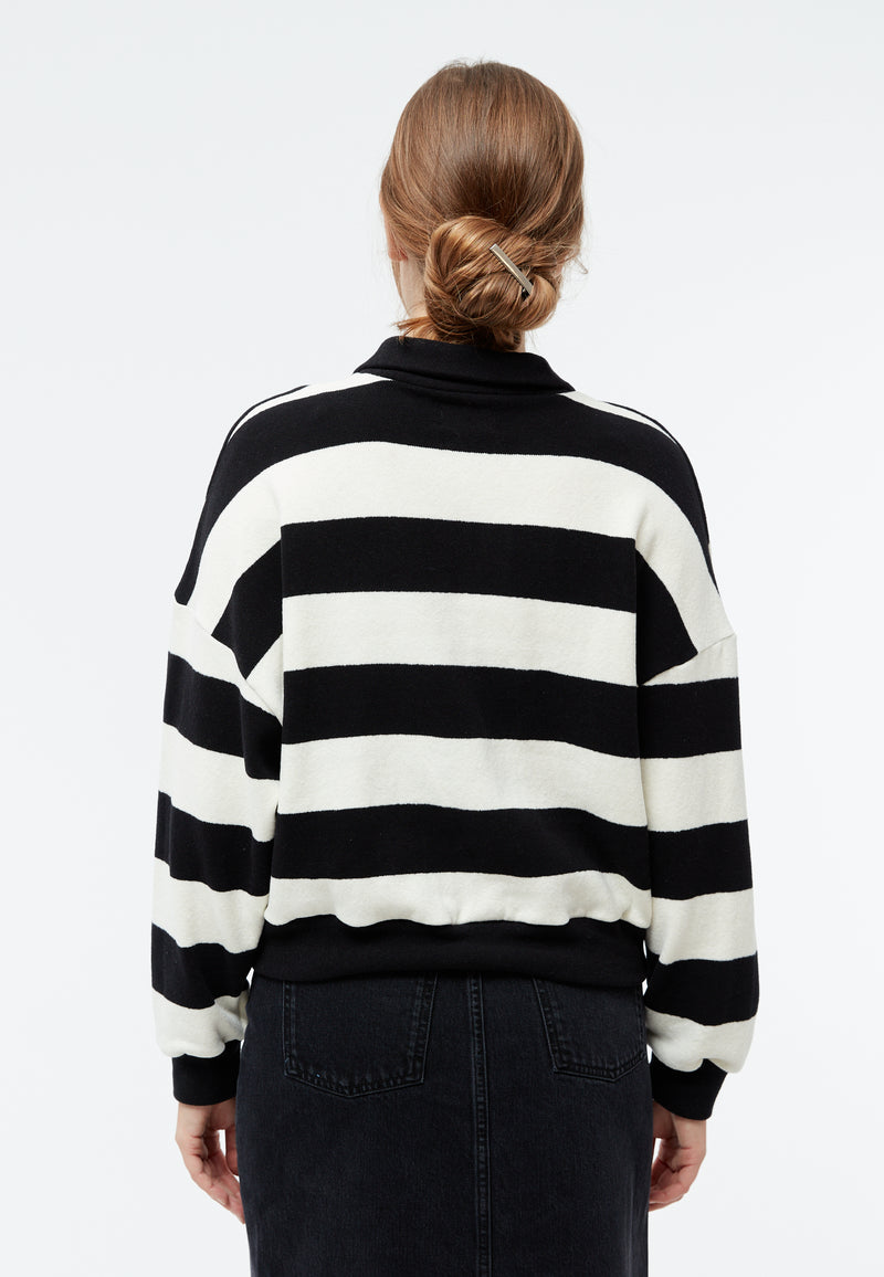 Givn Berlin Sweater GBRESA aus recycelter Baumwolle mit Kragen Sweater Off White / Black (Stripes)