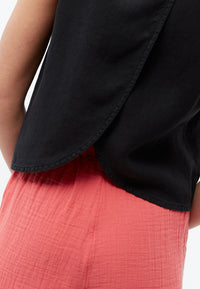 Givn Berlin Top GBDOROTHY aus Leinen mit asymmetrischer Rückenpartie Top Black (Linen)