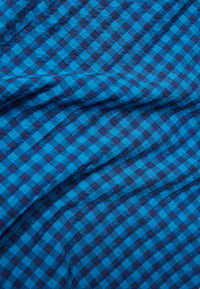 Givn Berlin Trägerkleid GBBRITNEY aus Bio-Baumwoll Seersucker Dress Gentle Blue / Nightshade Blue (Structure)