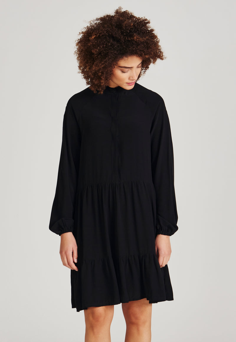 Givn Berlin Volantkleid LENDRA aus LENZING™ ECOVERO™ Dress Black