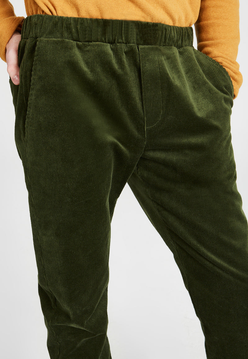 Givn Berlin Cordhose ERIC aus Bio-Baumwolle Trousers Hunter Green (Cord)