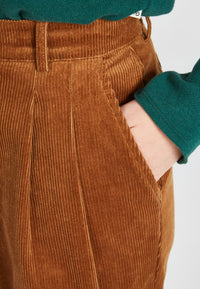 Givn Berlin Cordhose MAIKE aus Bio-Baumwolle Trousers Caramel Brown (Cord)