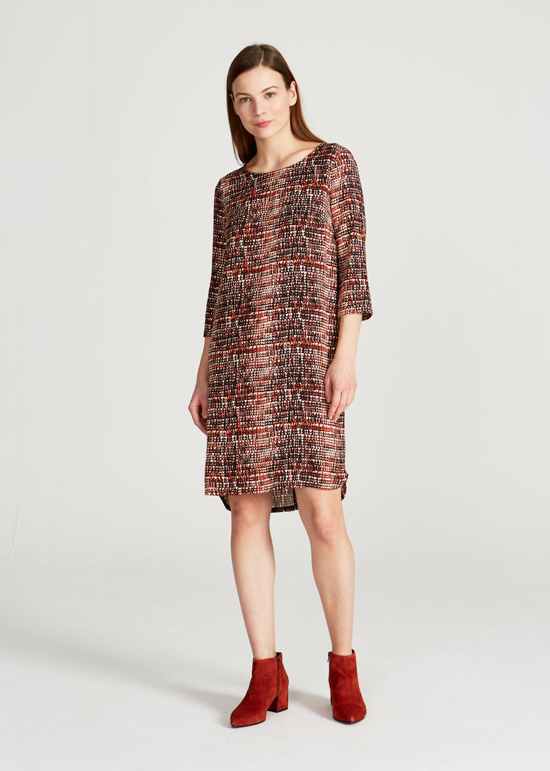 Givn Berlin Kleid FREYA aus LENZING™ ECOVERO™ Dress Black / Orange (Hearts)